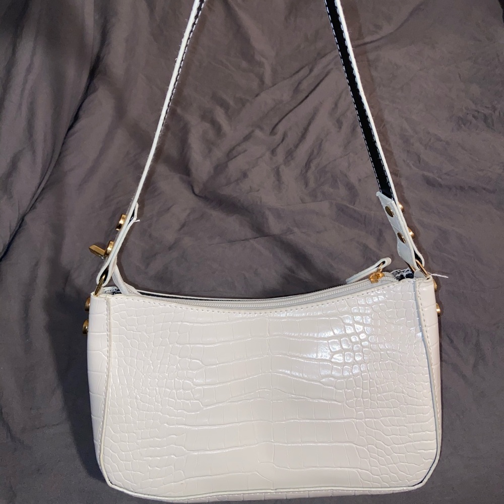 White Shoulder Bag